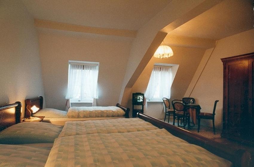 Hotel Zum Pfalzgrafen Χαϊδελβέργη Δωμάτιο φωτογραφία